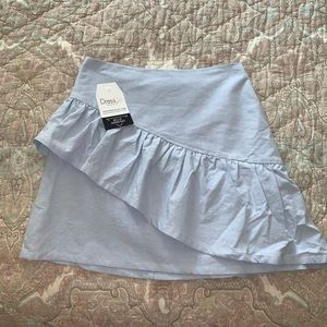 DressUp Ruffle Skirt